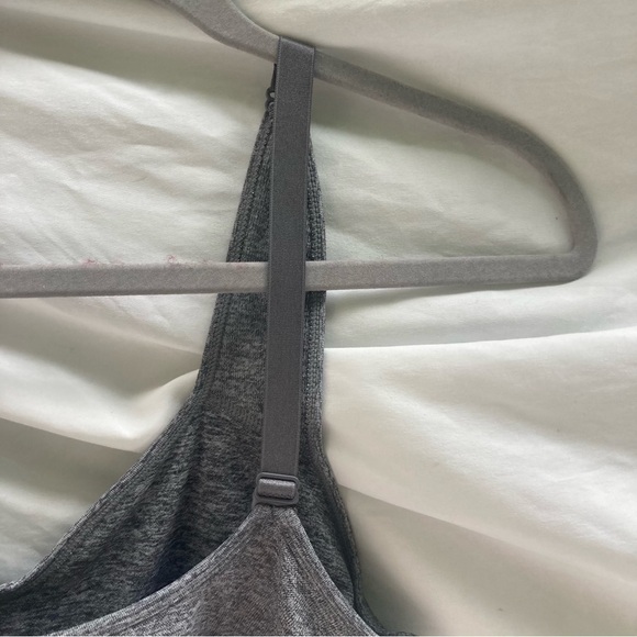 Puma gray athletic sports bra, size large - Picture 6 of 10